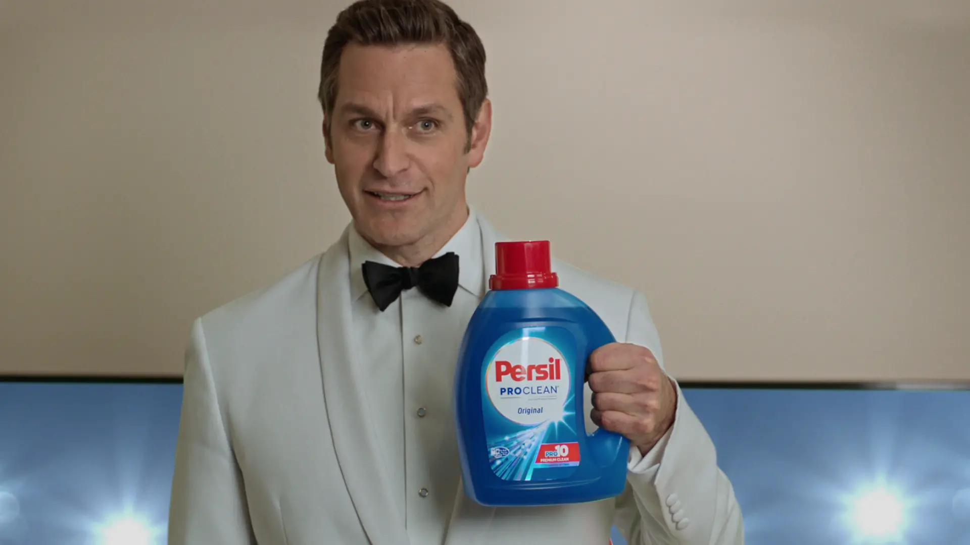 
For the third time in a row Henkel has a TV-Spot at the Super Bowl LII® with its premium detergent Persil ProClean.